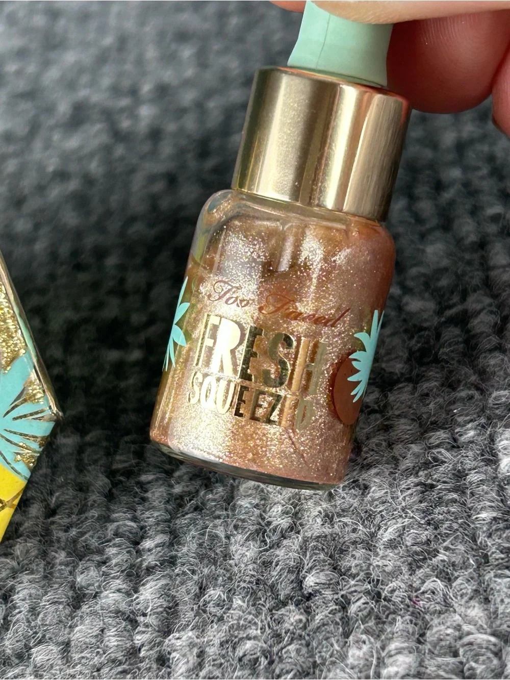 TOO FACED Pineapple Strobing Bronzer &Fresh Squeezed Highlighting Drops TRAVELsz